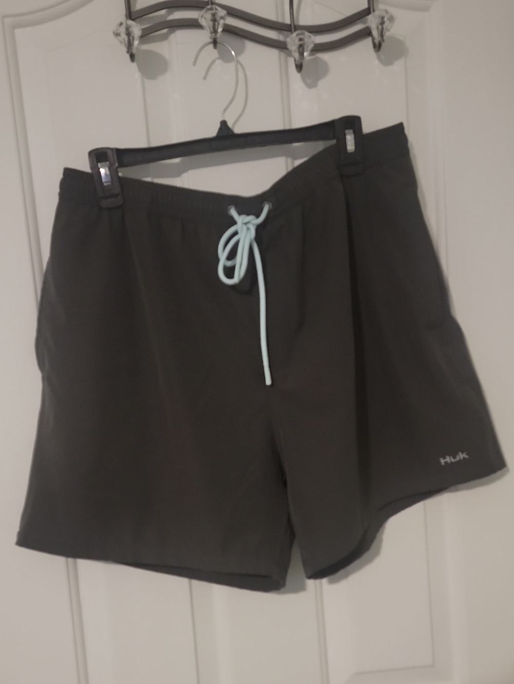 HUK Performance Fishing/Swim Short, Grey, 5"Inseam, Mens XL EUC